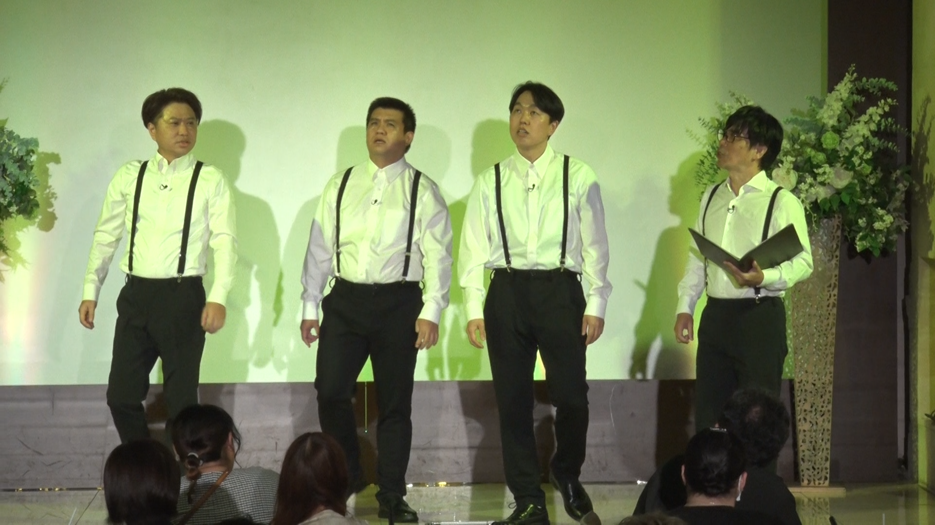 THE EMPTY STAGE_07