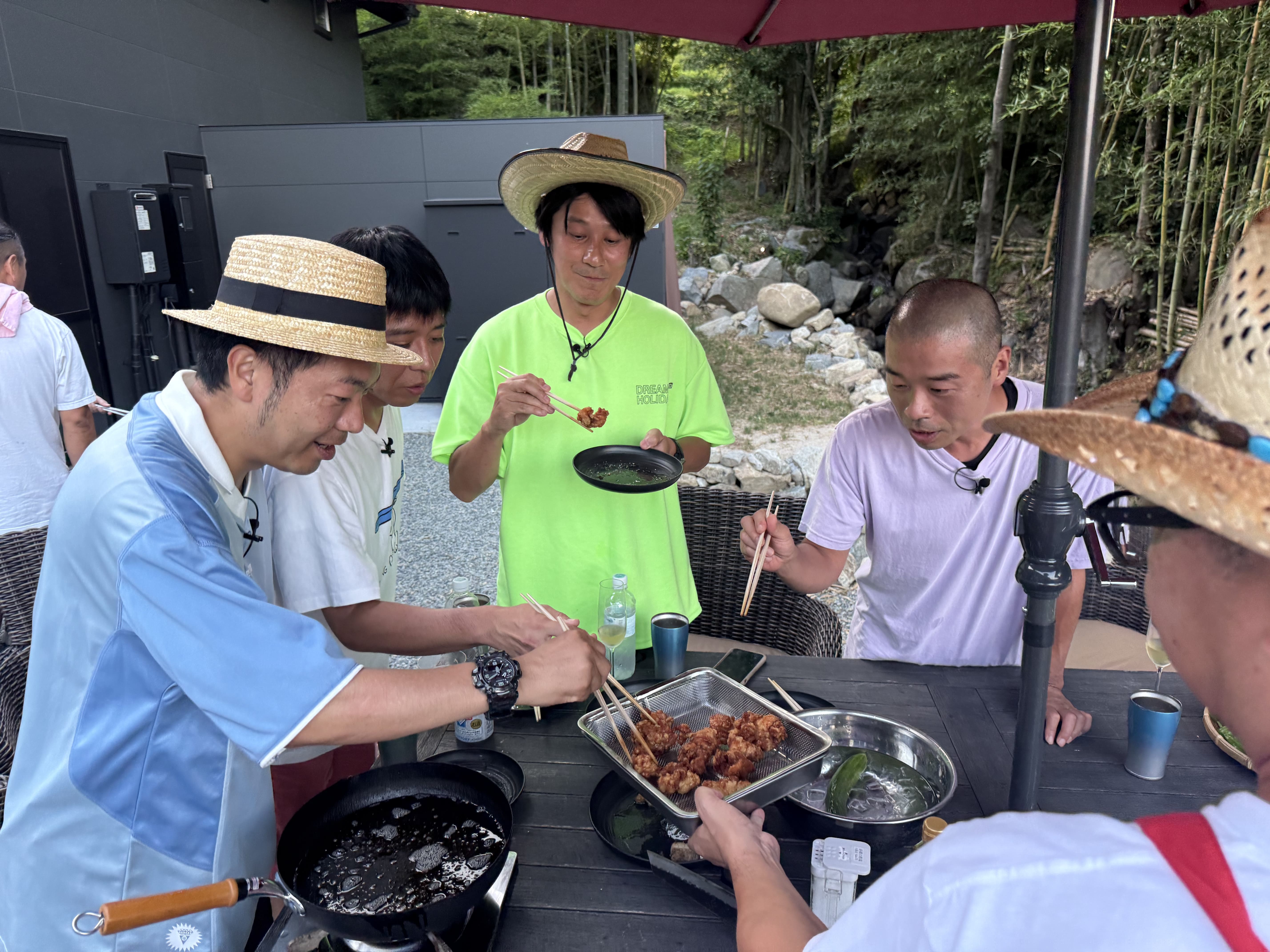 スマイル×アキナの夏休み_08