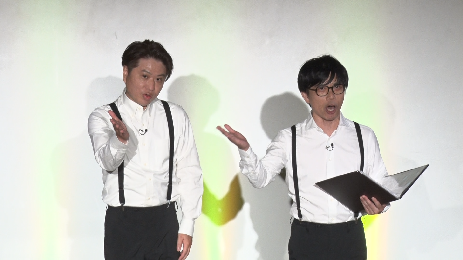THE EMPTY STAGE_01