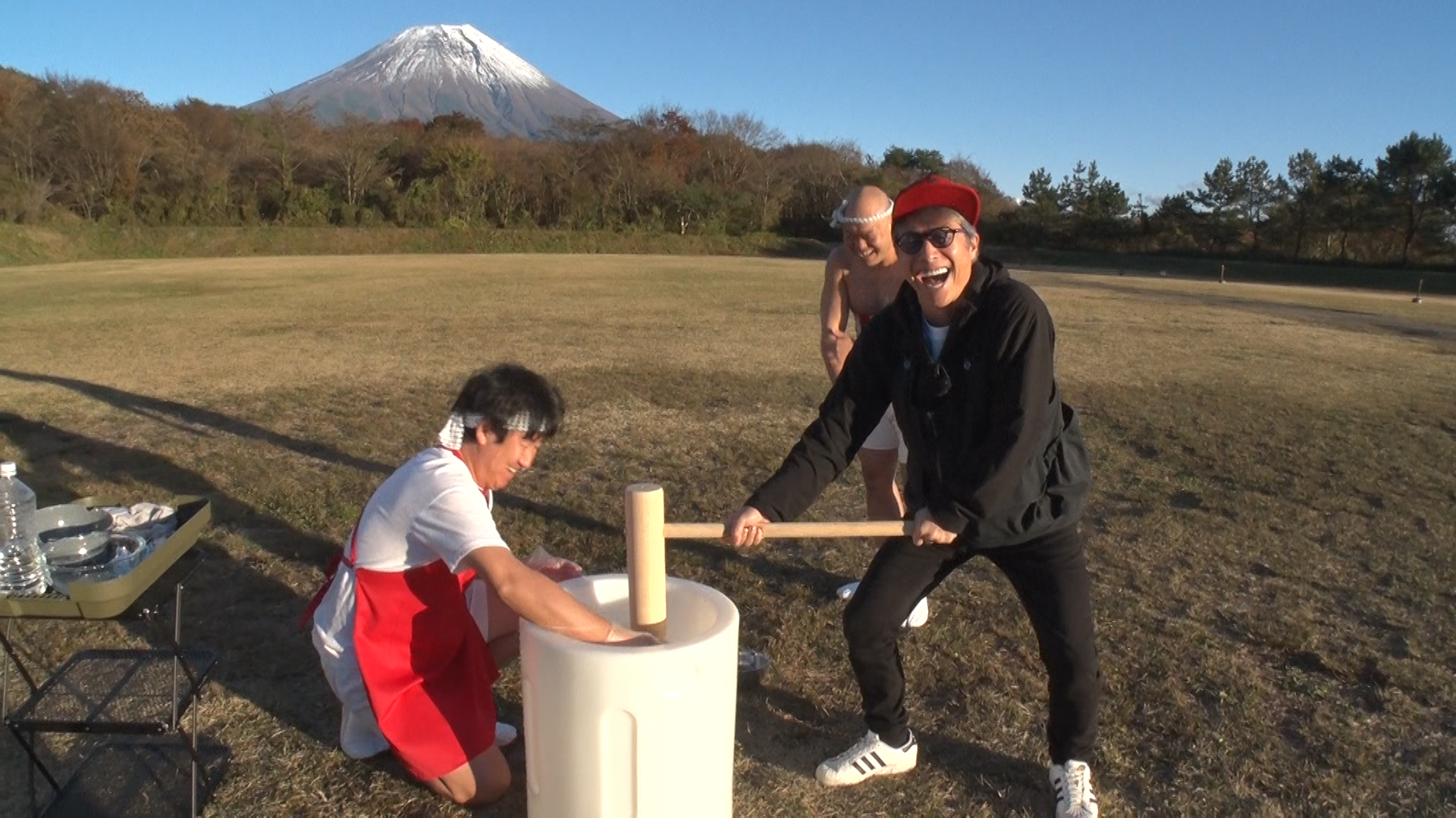 田村淳の夢を叶えるキャンピングカー_45