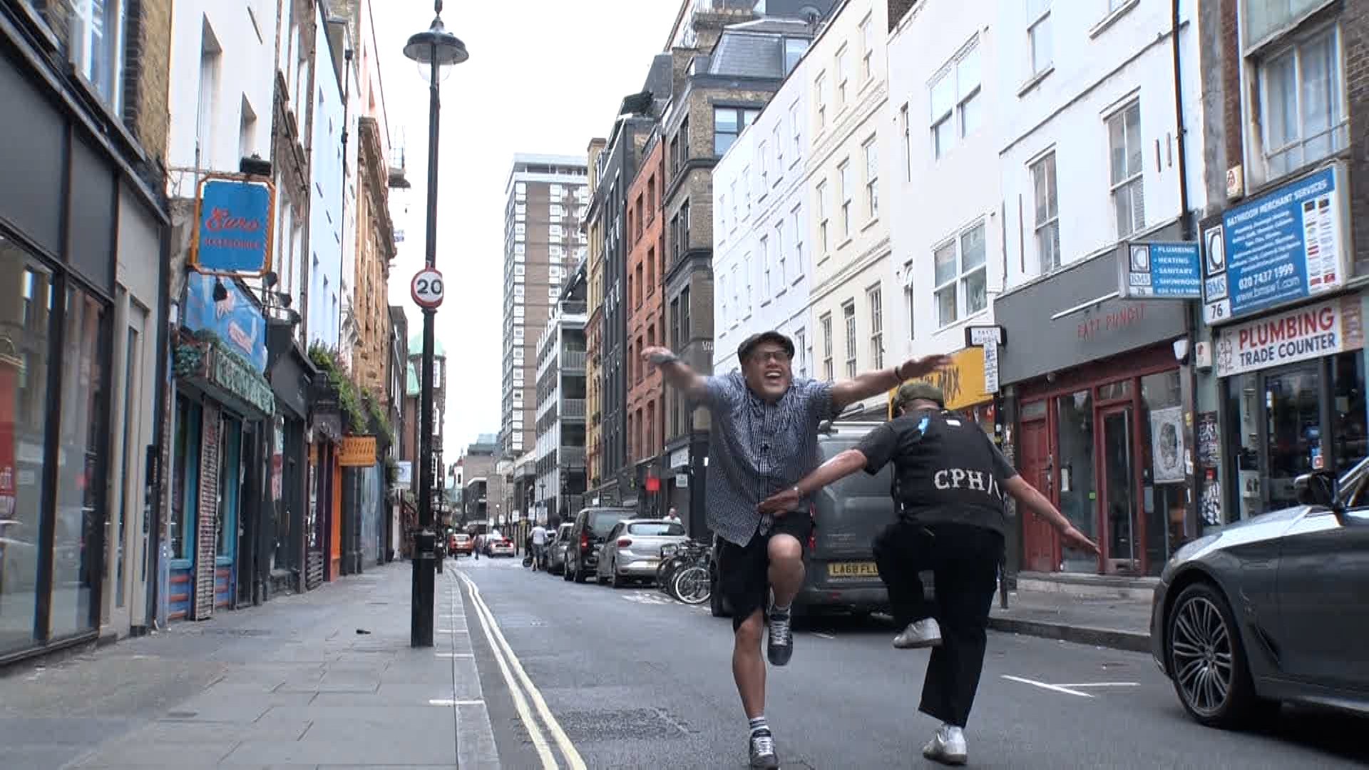 ケンコバくっきー！の世界の前のり in ロンドン_10