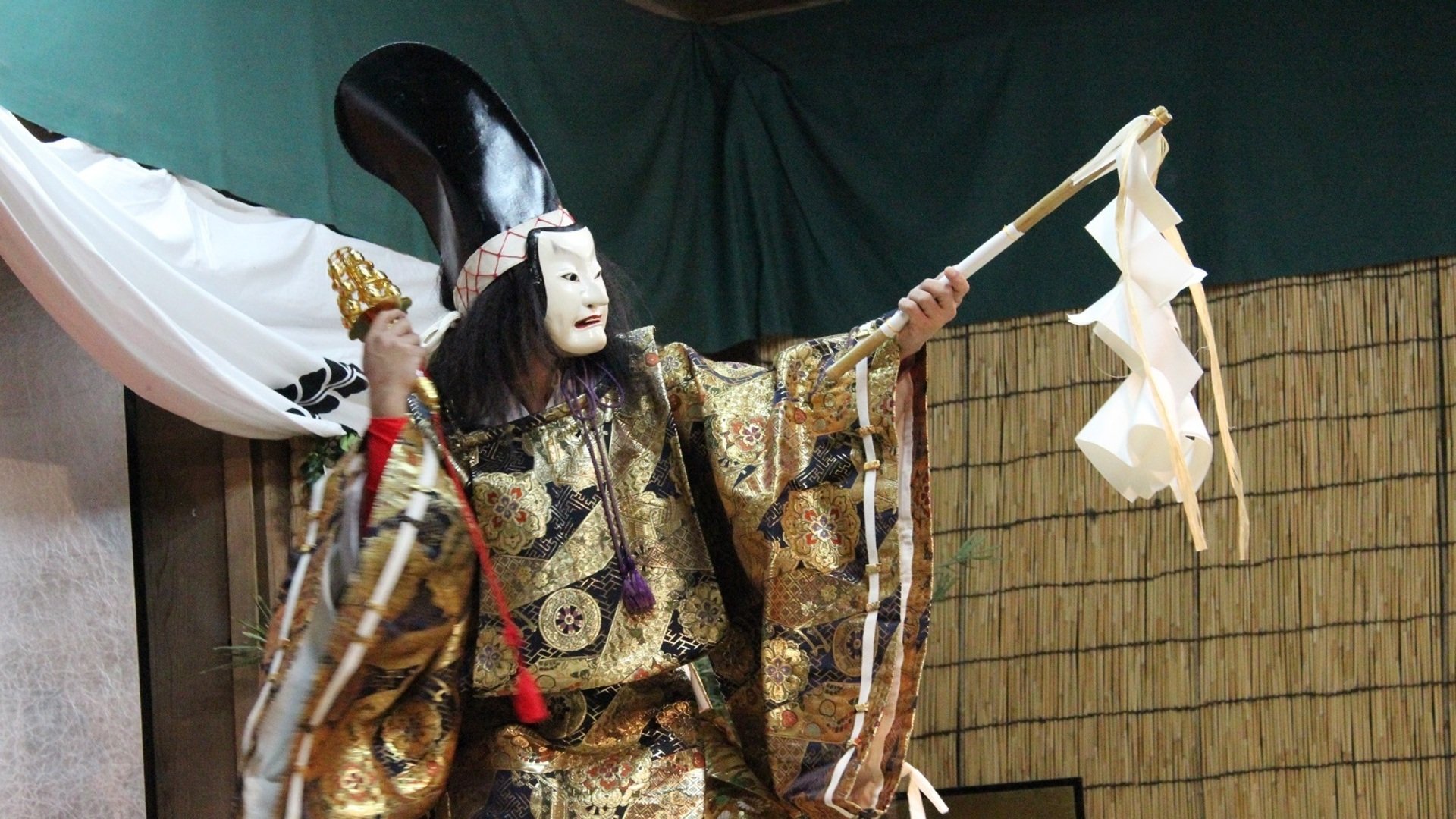 日本の祭り 面神楽